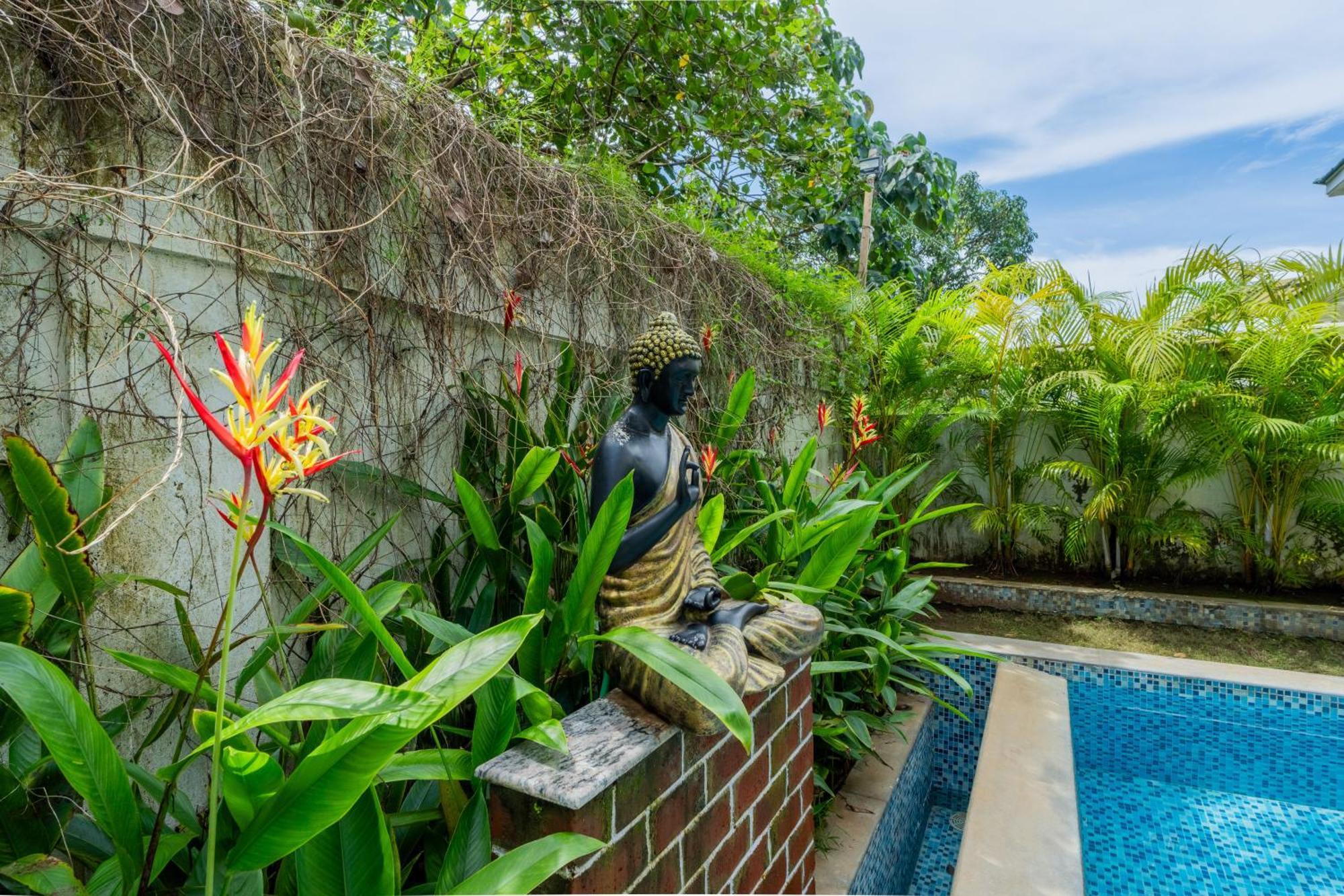 Elivaas 3 Bhk Pvt Pool & Bar - Villa Valerie Oxel エクステリア 写真