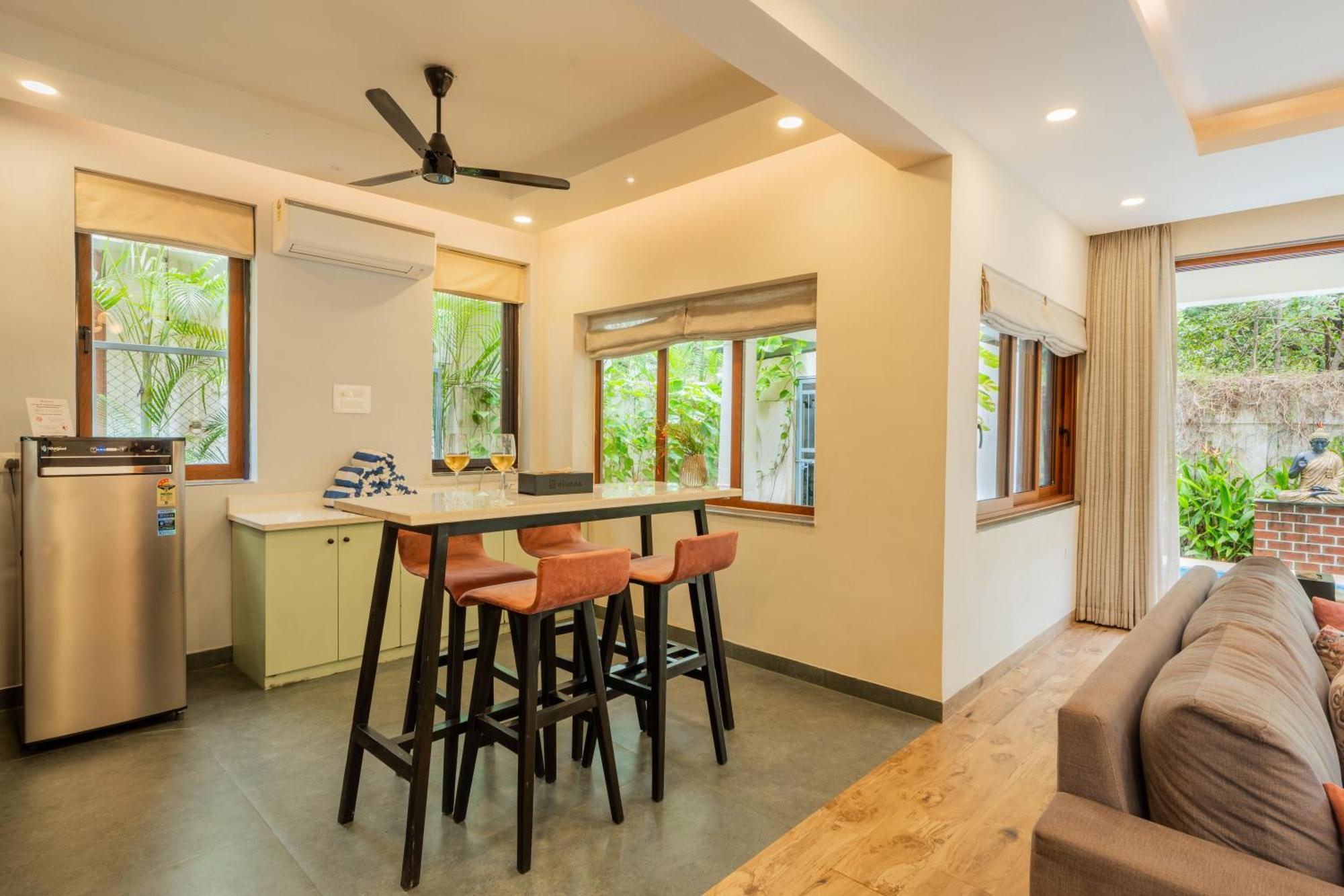 Elivaas 3 Bhk Pvt Pool & Bar - Villa Valerie Oxel エクステリア 写真