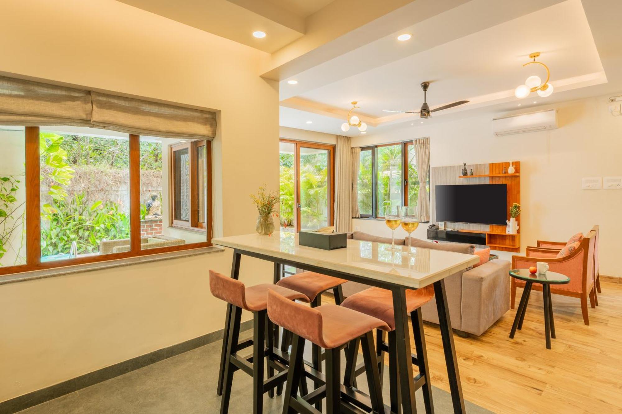 Elivaas 3 Bhk Pvt Pool & Bar - Villa Valerie Oxel エクステリア 写真