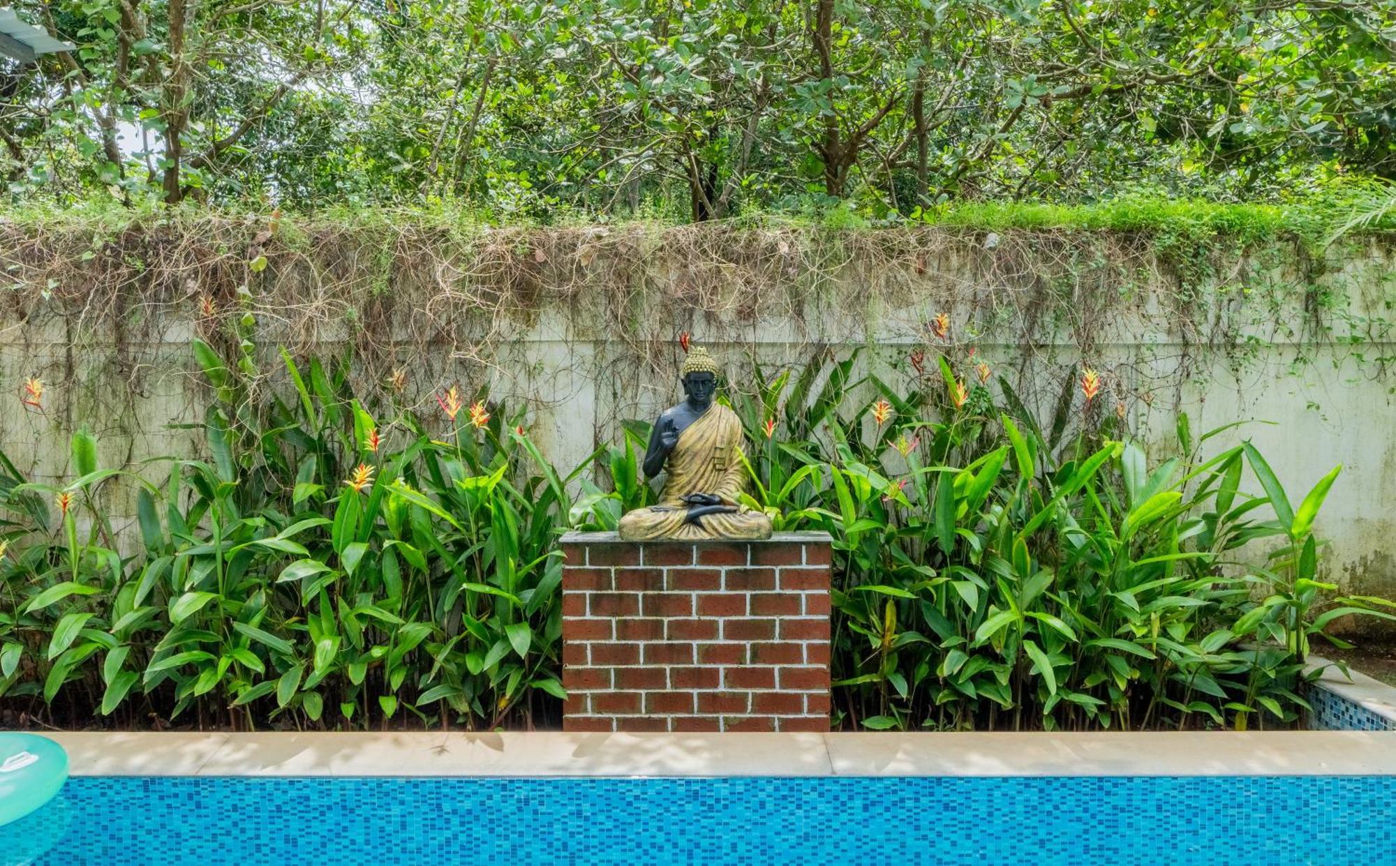 Elivaas 3 Bhk Pvt Pool & Bar - Villa Valerie Oxel エクステリア 写真