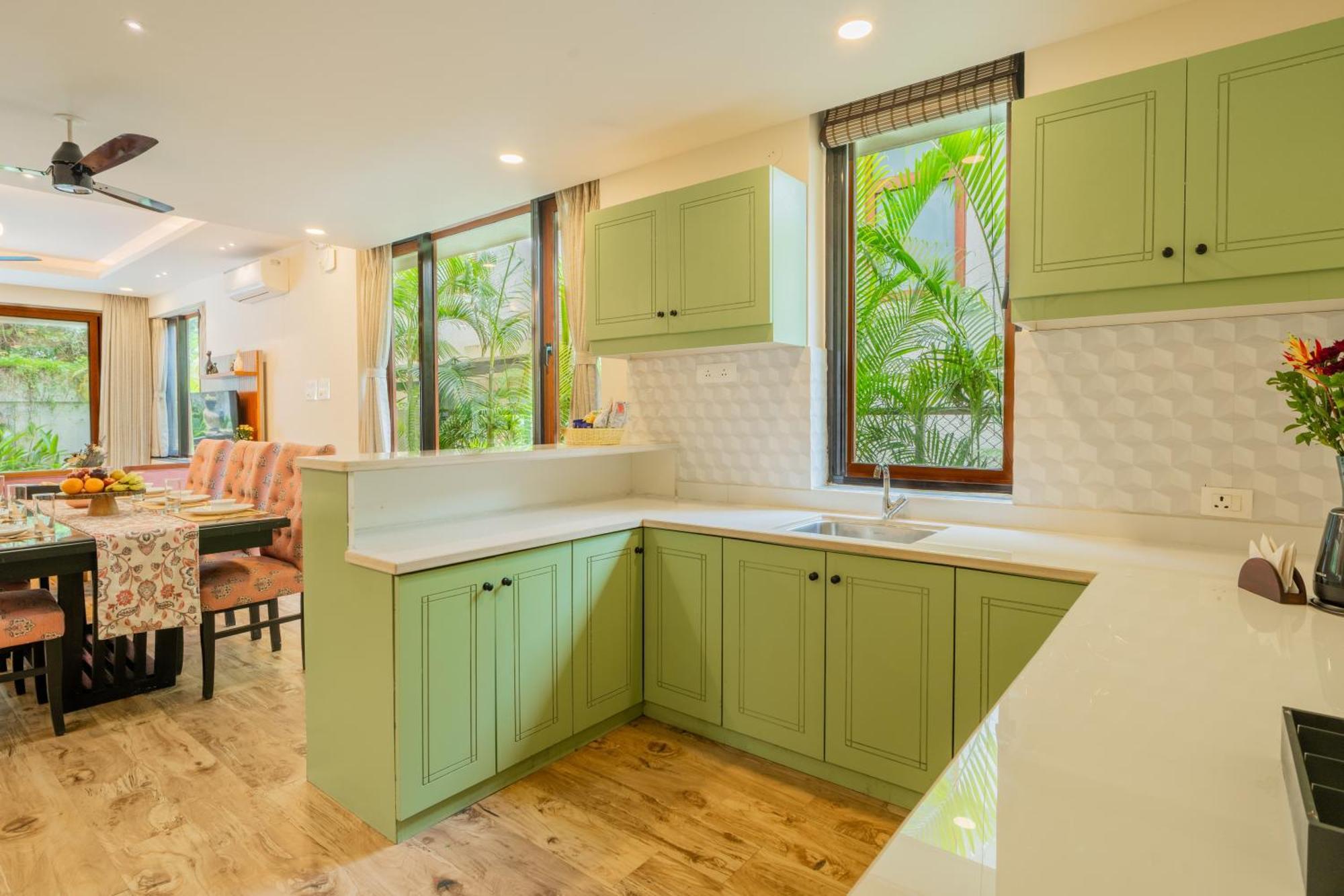 Elivaas 3 Bhk Pvt Pool & Bar - Villa Valerie Oxel エクステリア 写真