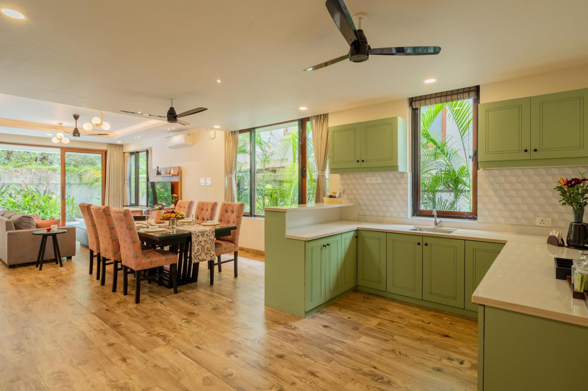 Elivaas 3 Bhk Pvt Pool & Bar - Villa Valerie Oxel エクステリア 写真