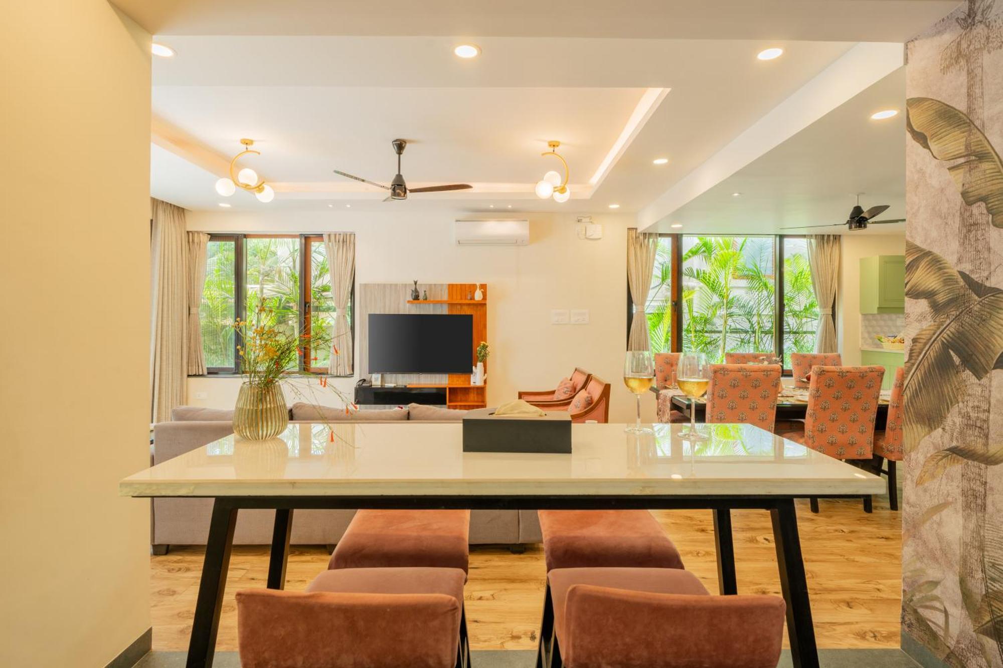 Elivaas 3 Bhk Pvt Pool & Bar - Villa Valerie Oxel エクステリア 写真